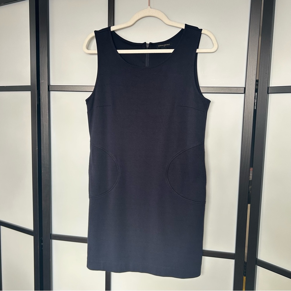 [6] Banana Republic Rayon Blend Dark Navy Blue Sleeveless Pocket Mini Dress